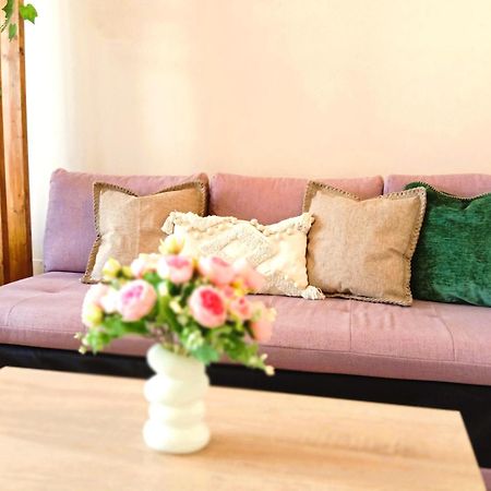 Apartament Nyx Floreşti Exteriör bild