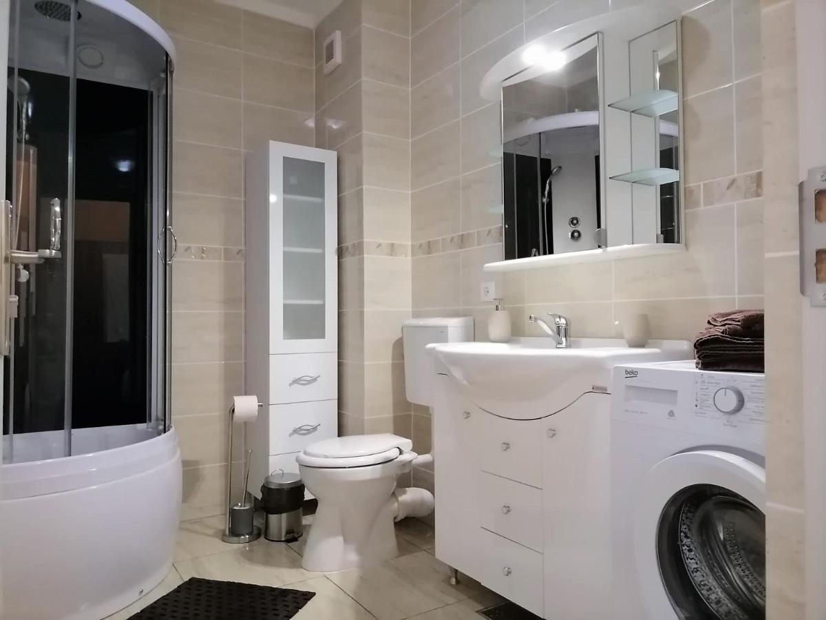 Apartament Nyx Floreşti Exteriör bild